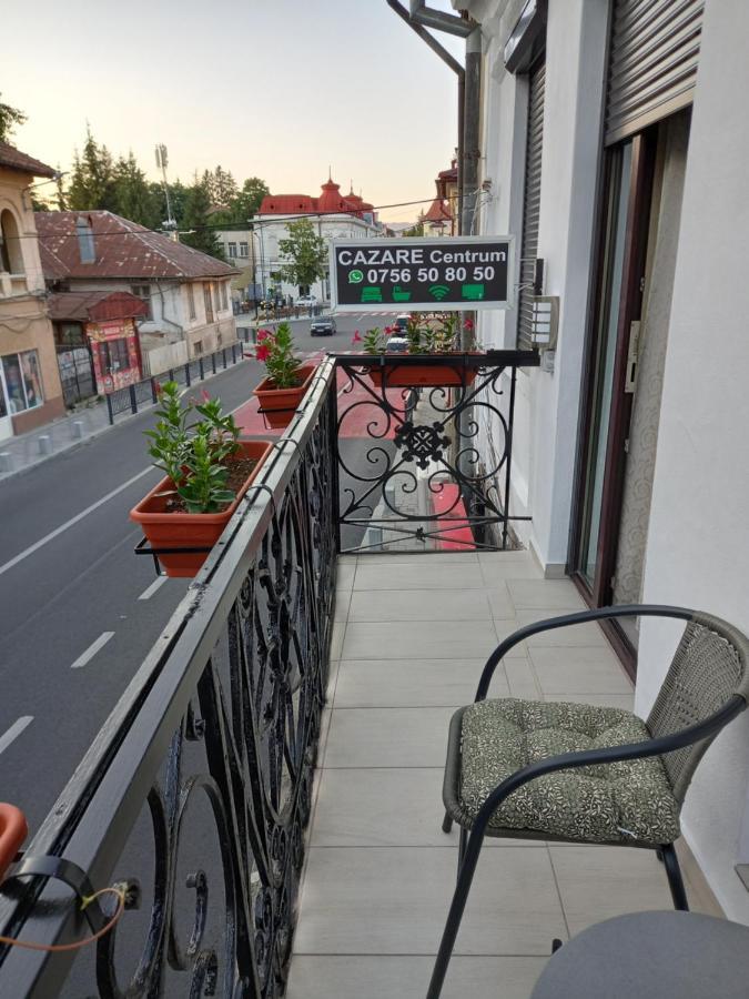 Cazare Centrum Curtea de Argeş Extérieur photo